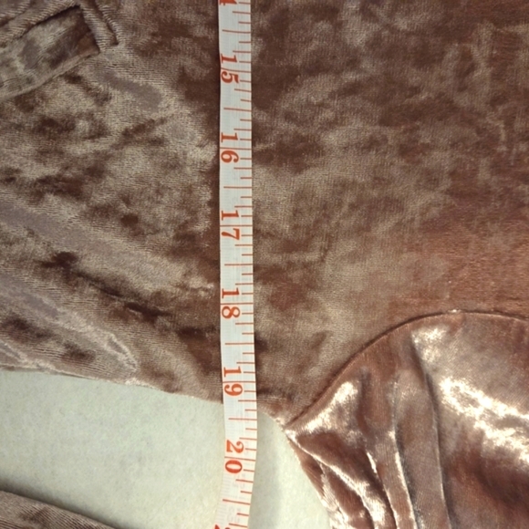 Velvet Velour Cropped Lightweight Zipper Front Jacket in‎ Soft Pink Size Medium - Picture 4 of 7